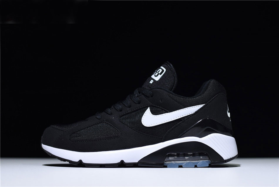 black and white mens nike trainers