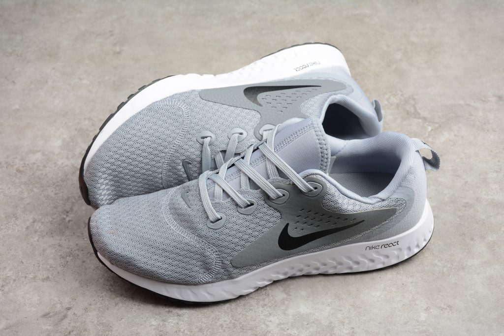 Nike Odyssey React Flyknit Gray/White Running Shoes AA1625-201